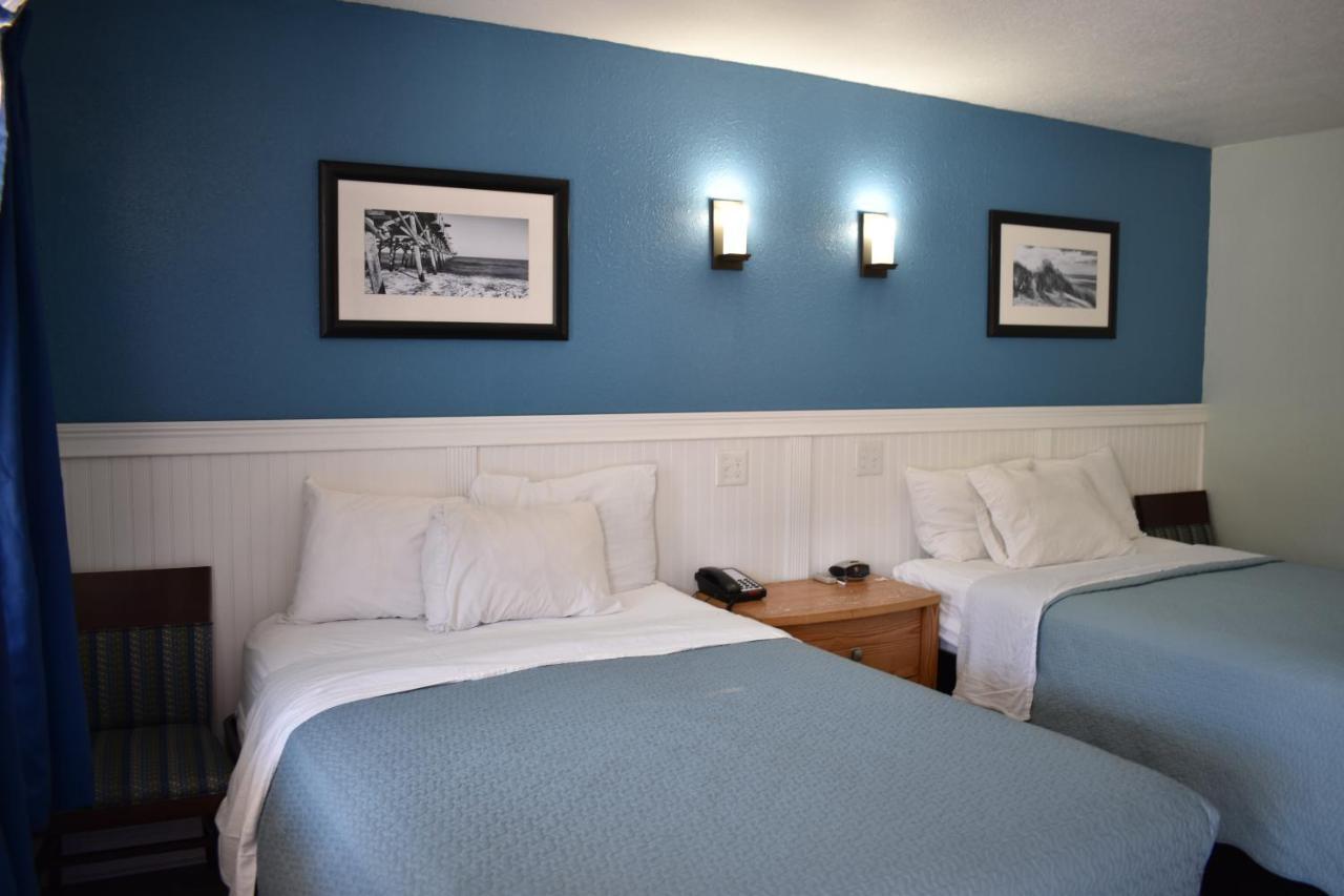 Colonial Inn ナグス・ヘッド エクステリア 写真