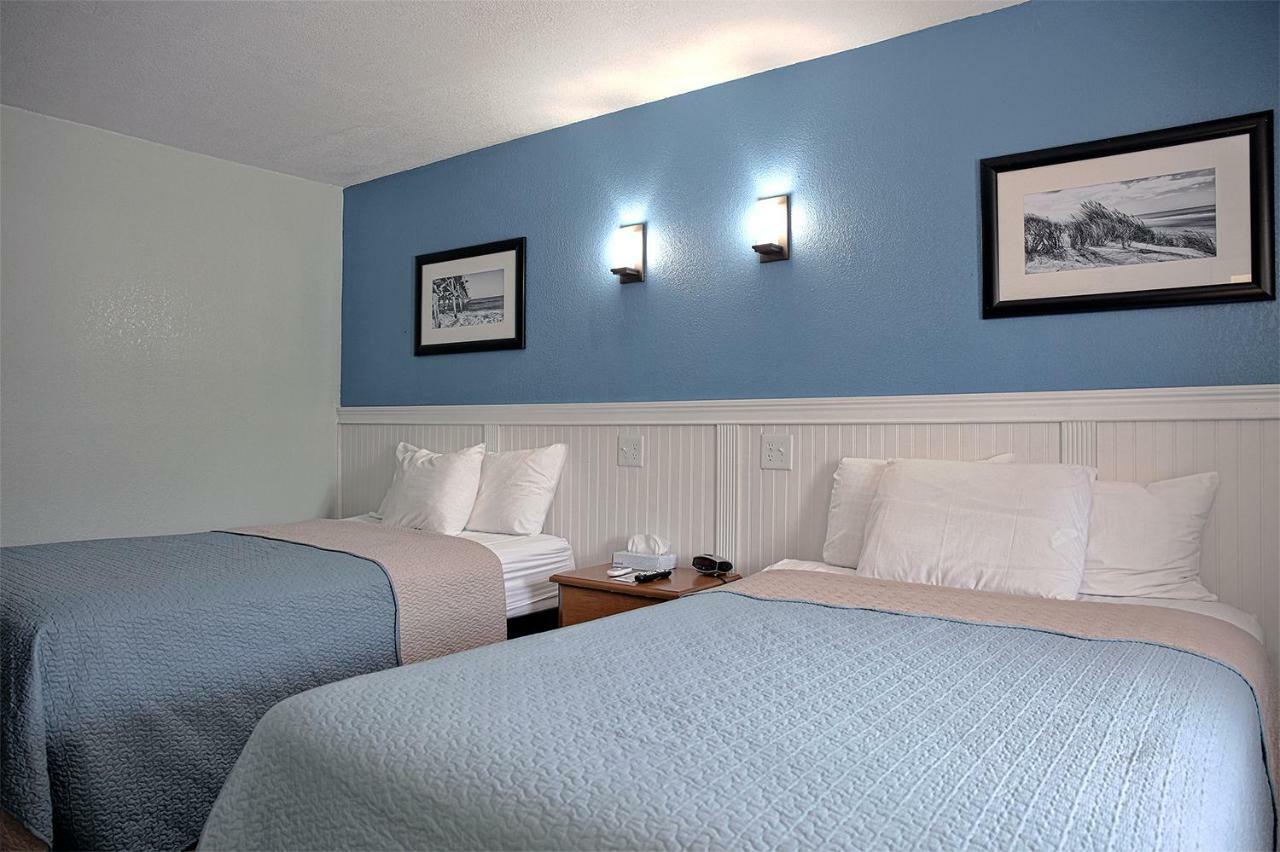 Colonial Inn ナグス・ヘッド エクステリア 写真
